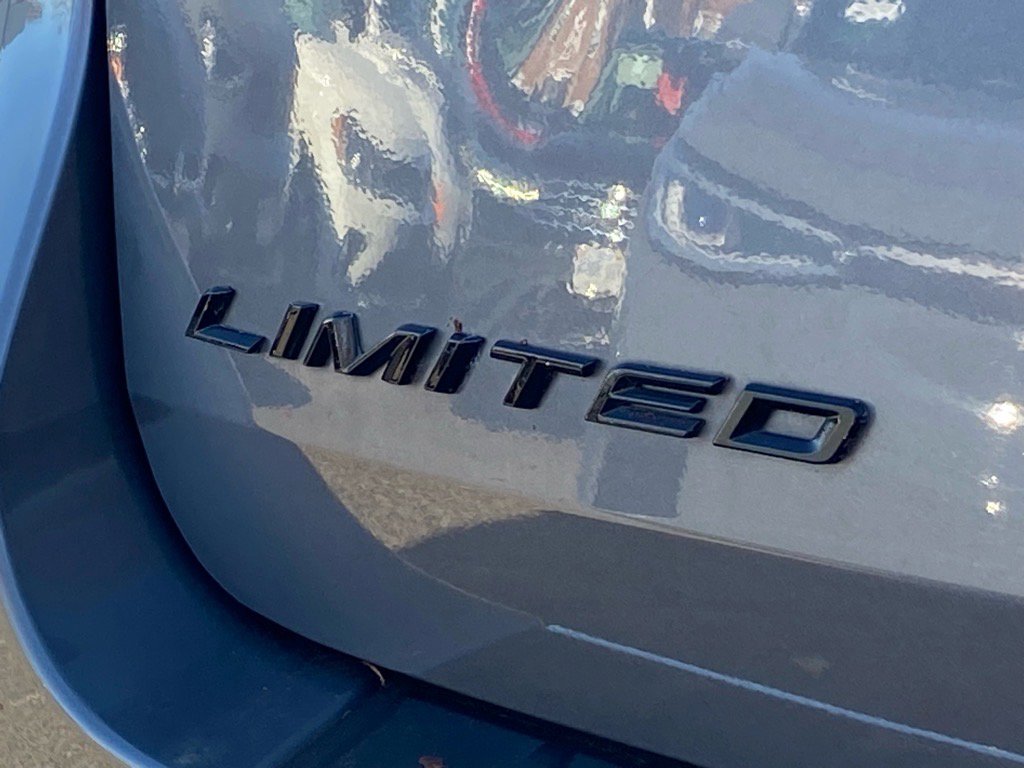 Used 2021 Ford Explorer Limited w/ Hybrid Equipment Group 310A image 5