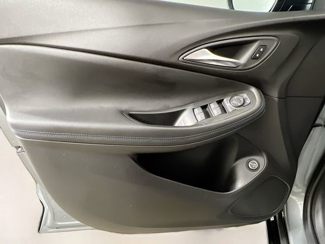 Used 2025 Buick Encore GX Sport Touring w/ Comfort Package FWD image 30