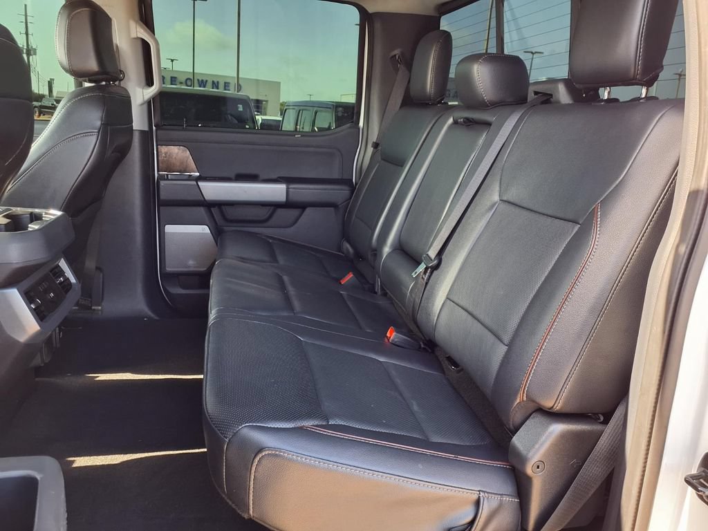 Used 2024 Ford F250 Lariat w/ Sport Appearance Package AWD/4WD image 27
