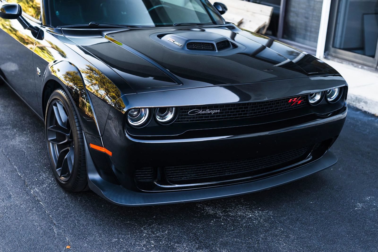 Used 2022 Dodge Challenger R/T Scat Pack RWD image 4
