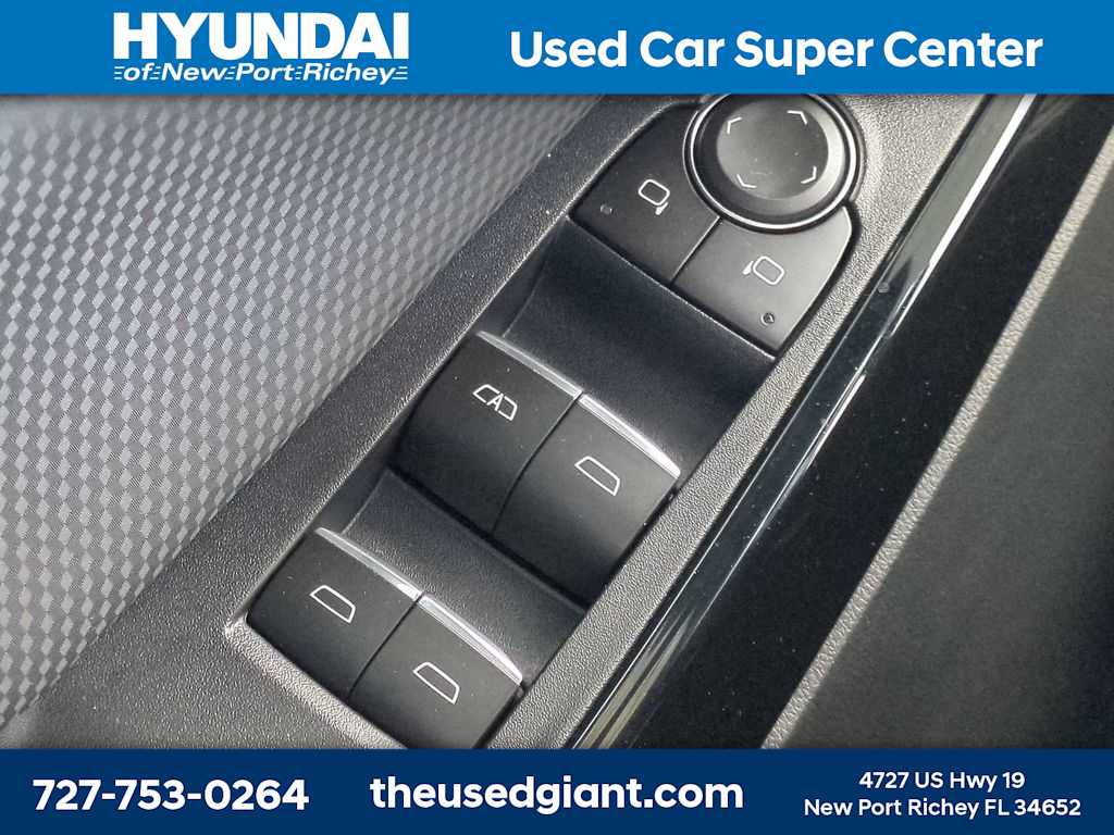Used 2026 Chevrolet Equinox RS w/ Convenience Package III AWD/4WD image 28