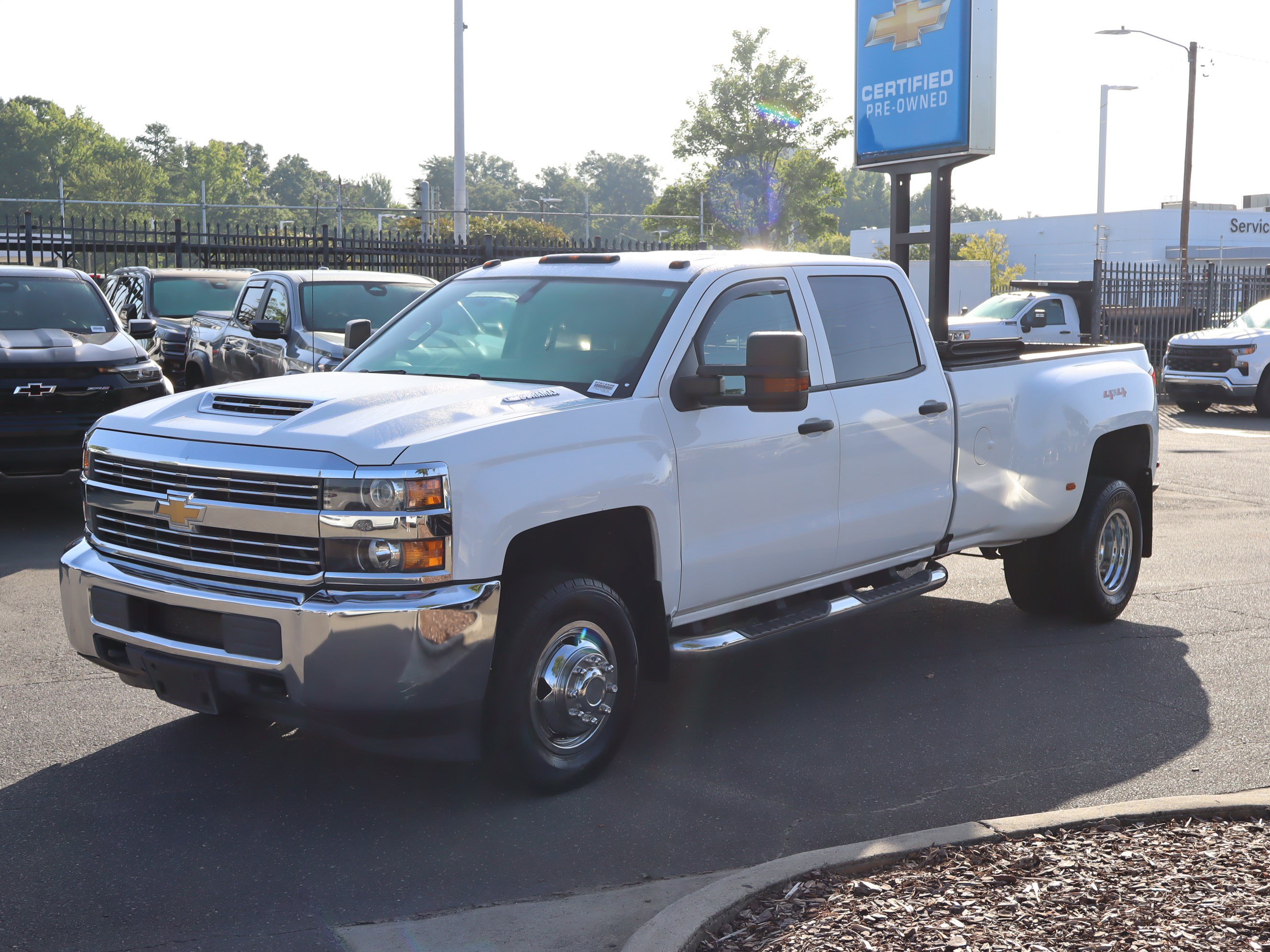 Used 2018 Chevrolet Silverado 3500 W/T w/ WT Fleet Convenience Package AWD/4WD image 5