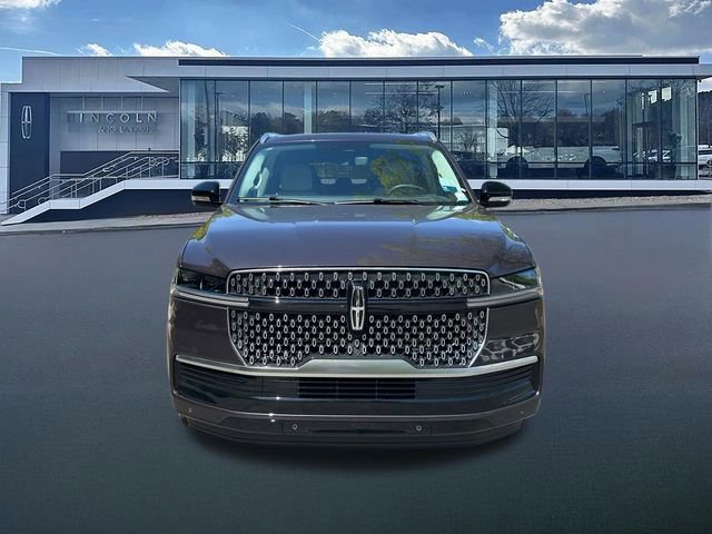 New 2026 Lincoln Navigator L Reserve AWD/4WD video 2