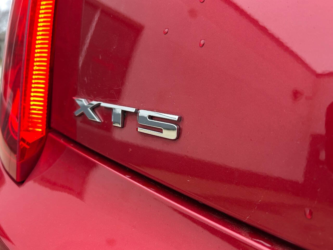 Used 2013 Cadillac XTS Premium image 19