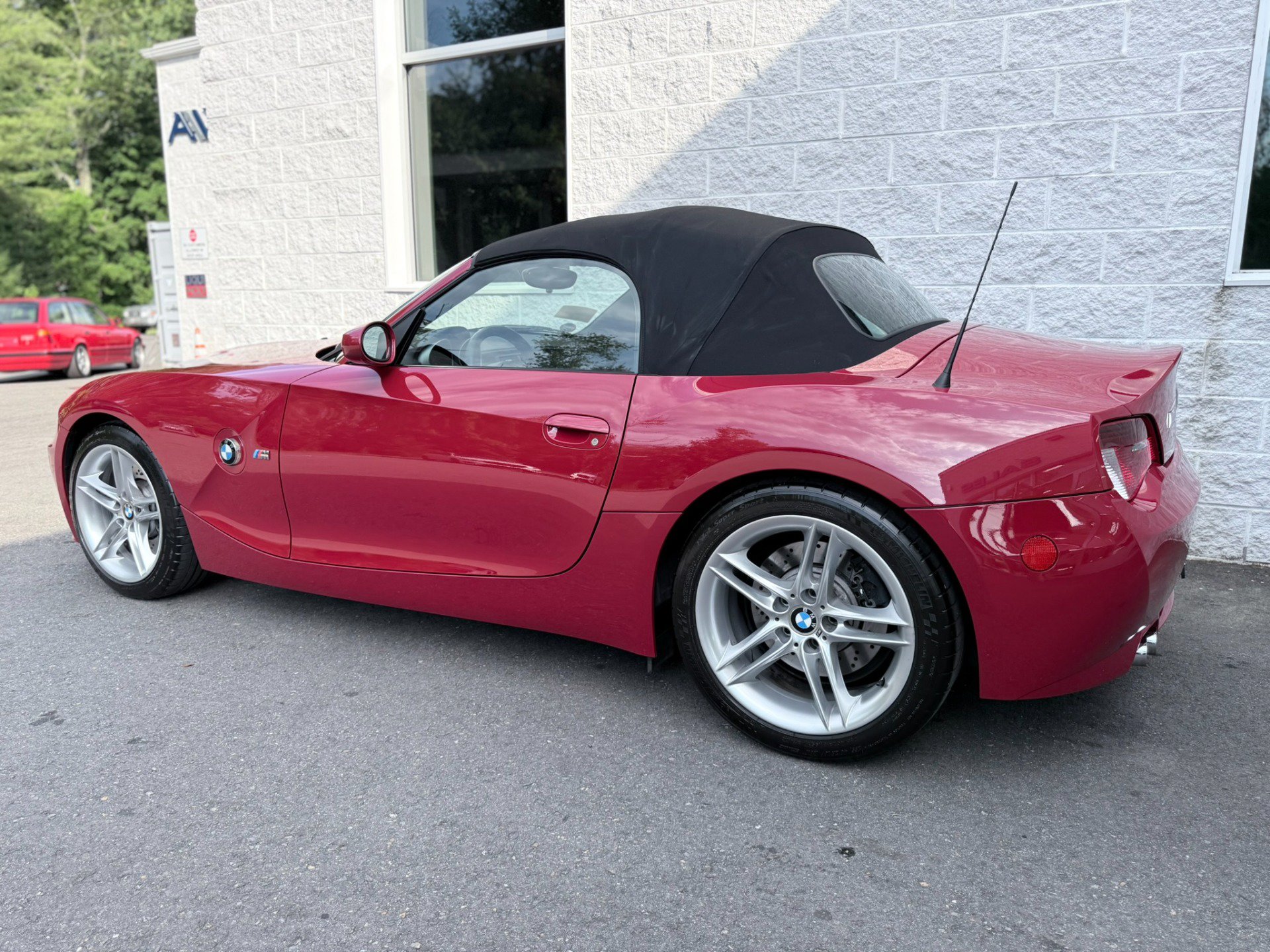 Used 2006 BMW M Roadster RWD image 7