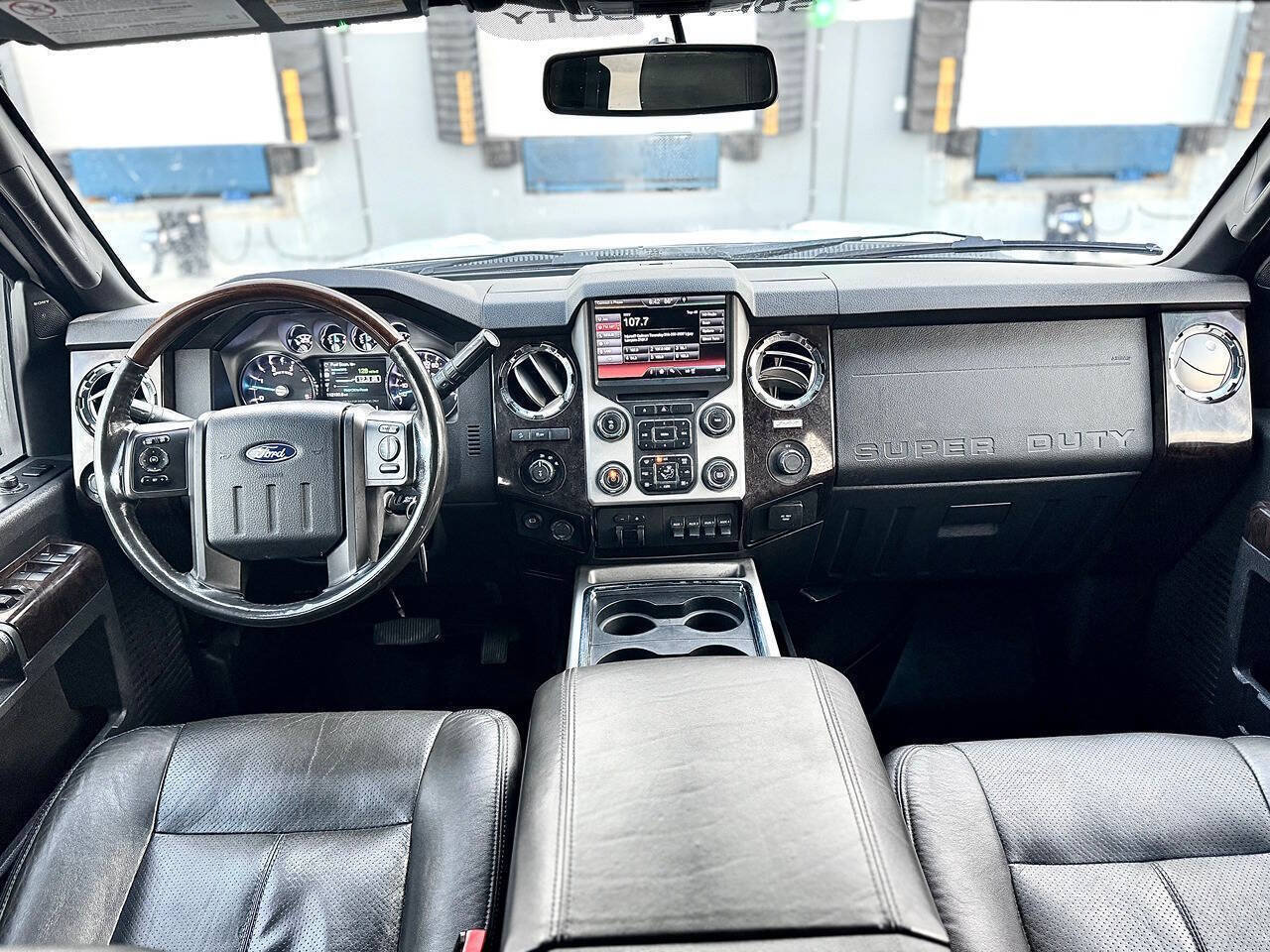 Used 2016 Ford F250 Platinum w/ Platinum Package AWD/4WD image 32