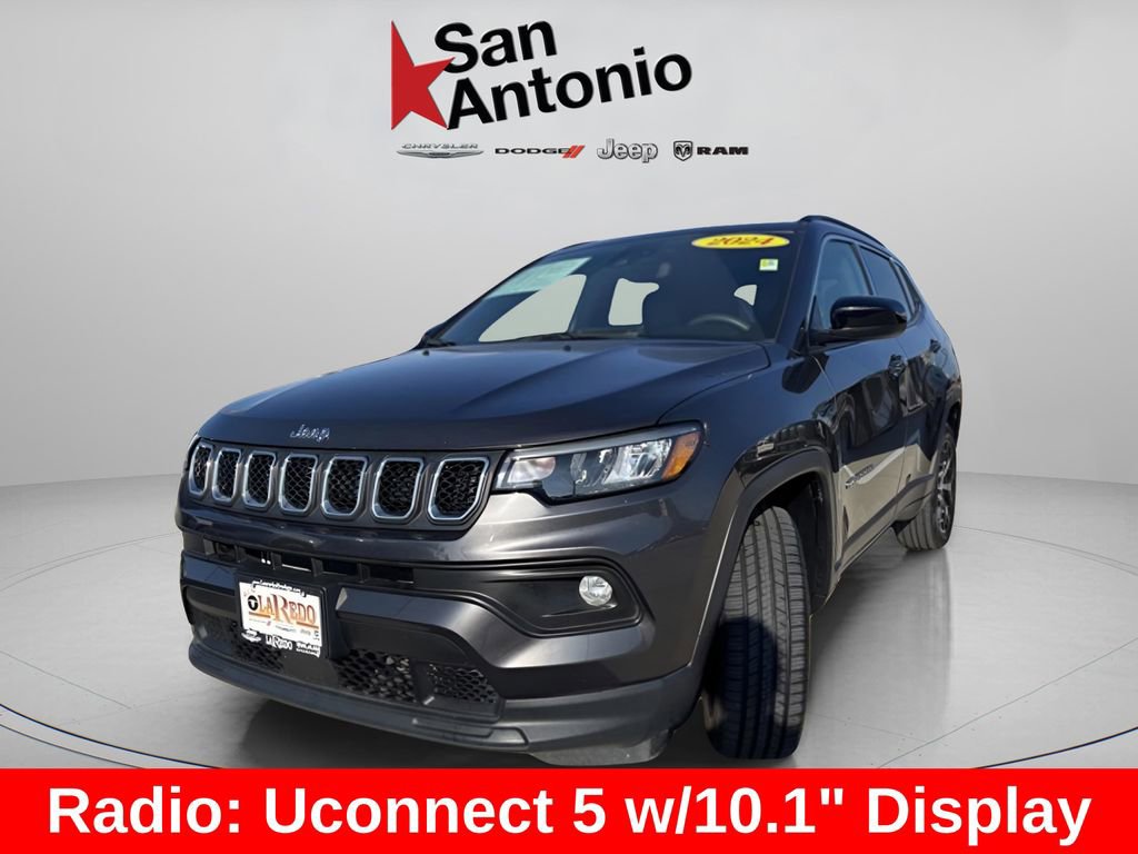 Certified 2024 Jeep Compass Latitude image 3