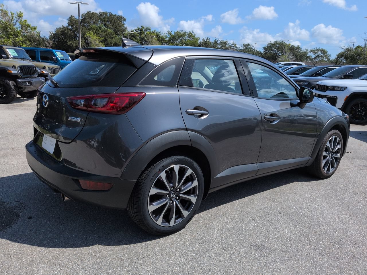 Used 2019 MAZDA CX-3 Touring FWD image 5