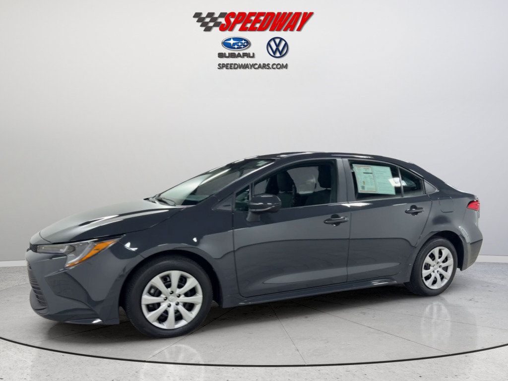 Used 2026 Toyota Corolla LE FWD image 11