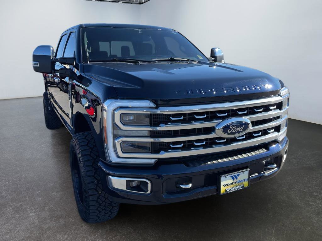 Used 2023 Ford F350 Platinum w/ FX4 Off-Road Package AWD/4WD image 7