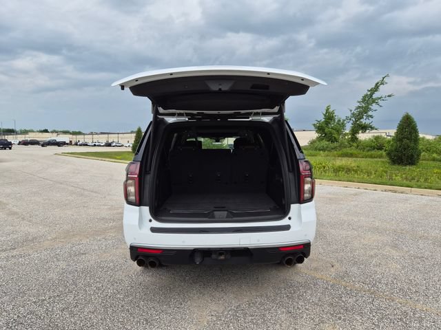 Used 2021 Chevrolet Suburban High Country w/ Premium Package AWD/4WD image 10