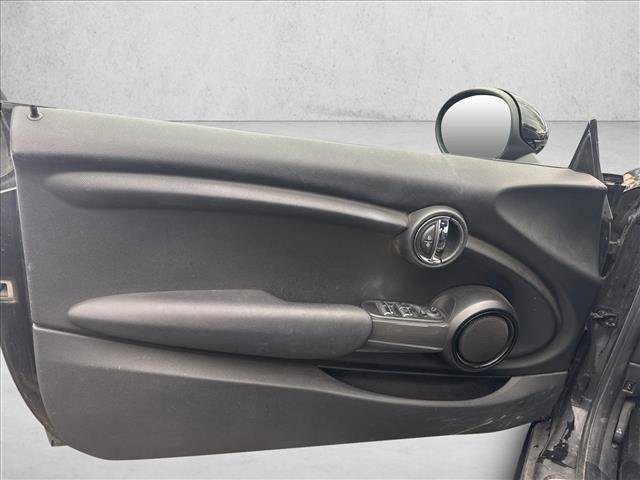 Used 2019 MINI Cooper Convertible image 19