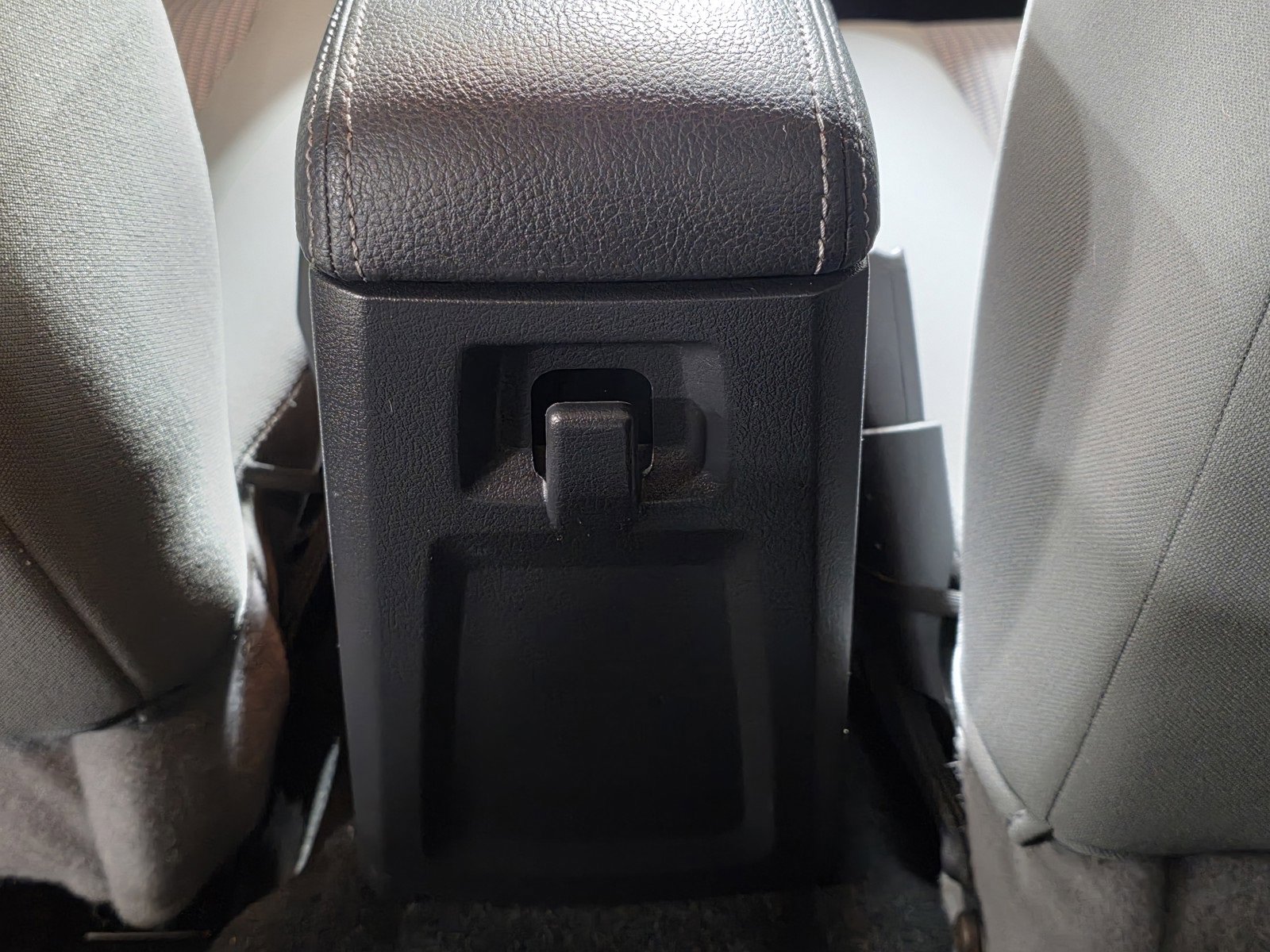 Used 2011 Dodge Dakota Big Horn image 17