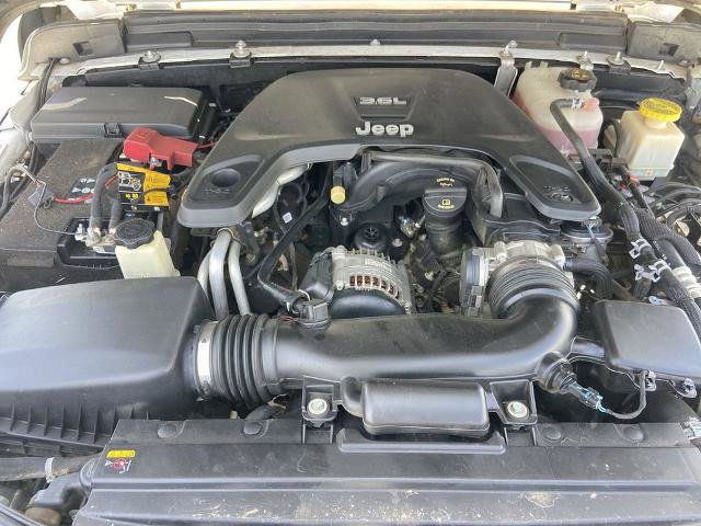 Used 2021 Jeep Gladiator Mojave AWD/4WD image 25
