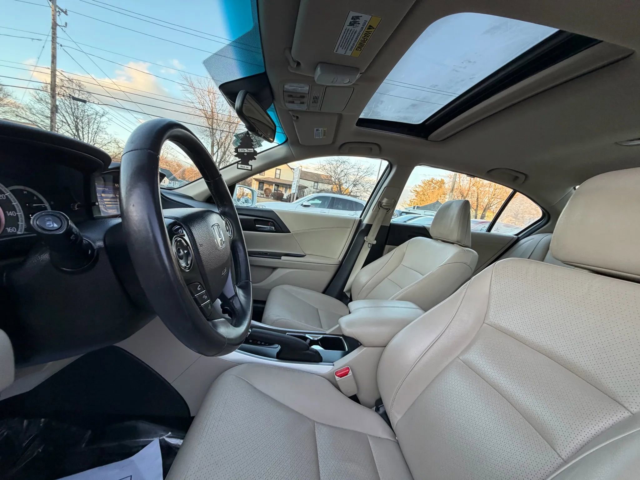 Used 2013 Honda Accord EX-L image 9