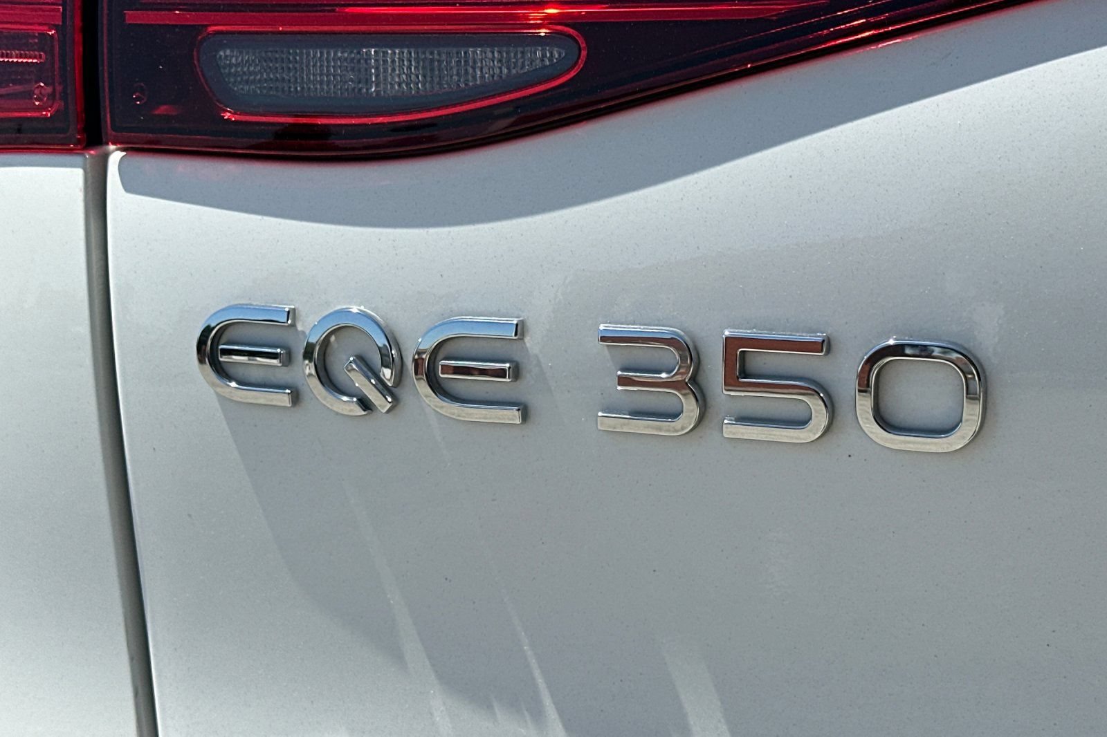Certified 2023 Mercedes-Benz EQE 350+ 4MATIC SUV image 39