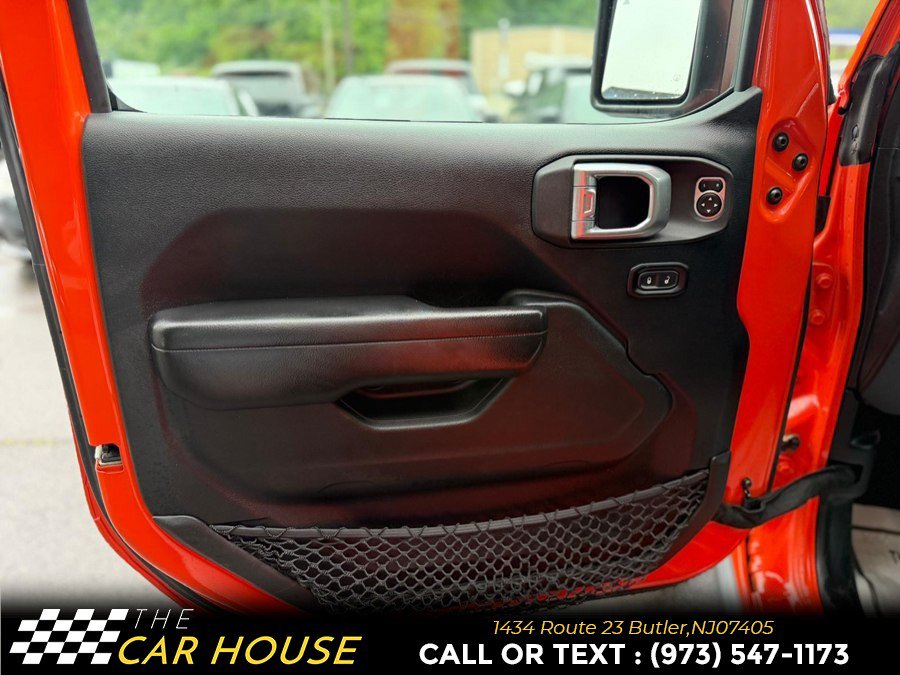 Used 2020 Jeep Gladiator Rubicon w/ LED Lighting Group AWD/4WD image 14