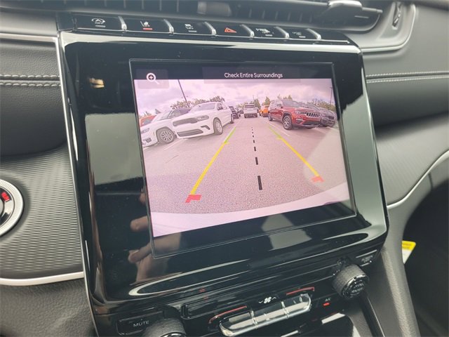 New 2025 Jeep Grand Cherokee Laredo X image 30