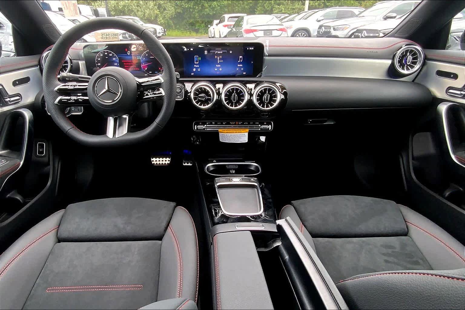 New 2025 Mercedes-Benz CLA 250 4MATIC image 8