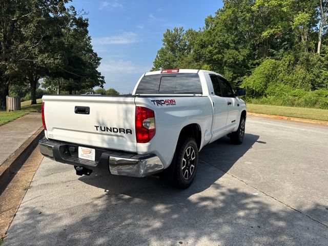 Used 2017 Toyota Tundra SR5 AWD/4WD image 7