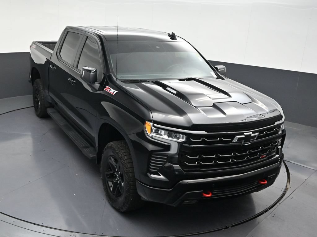 Used 2024 Chevrolet Silverado 1500 LT Trail Boss w/ LT Trail Boss Premium Package AWD/4WD image 21