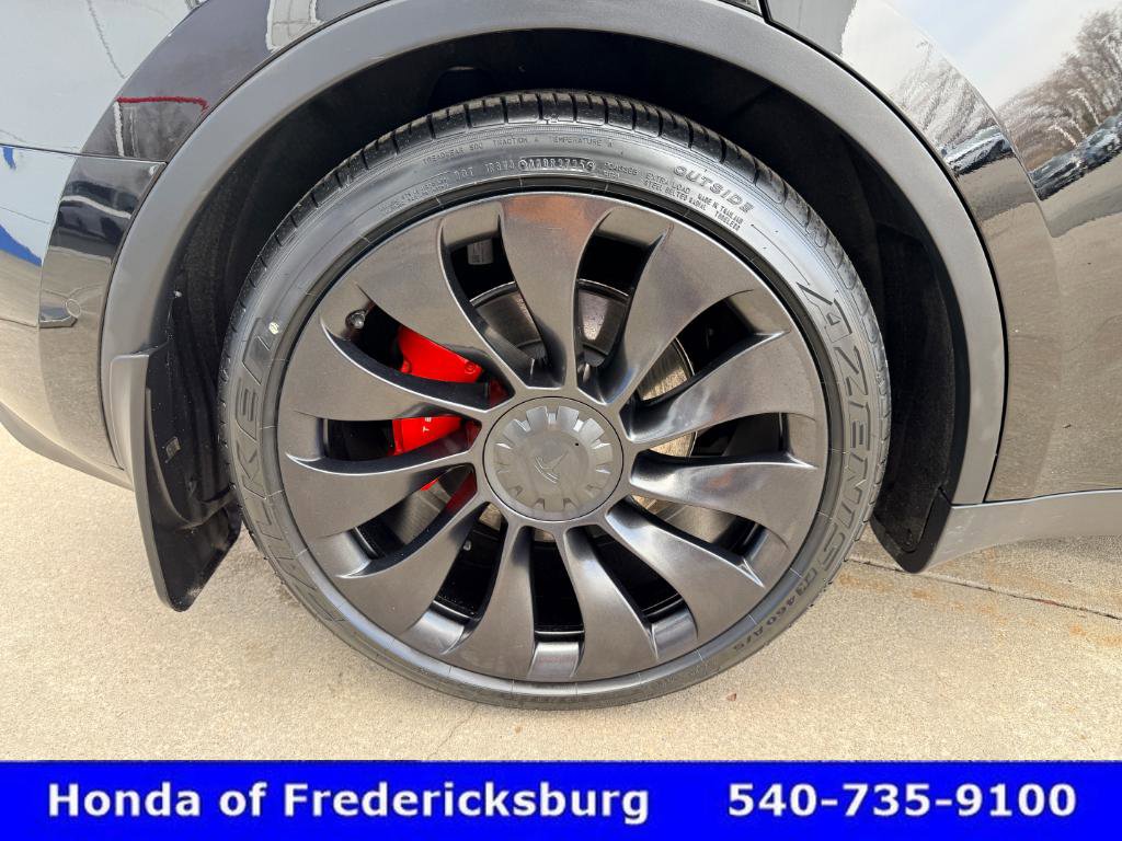 Used 2022 Tesla Model Y Performance image 12