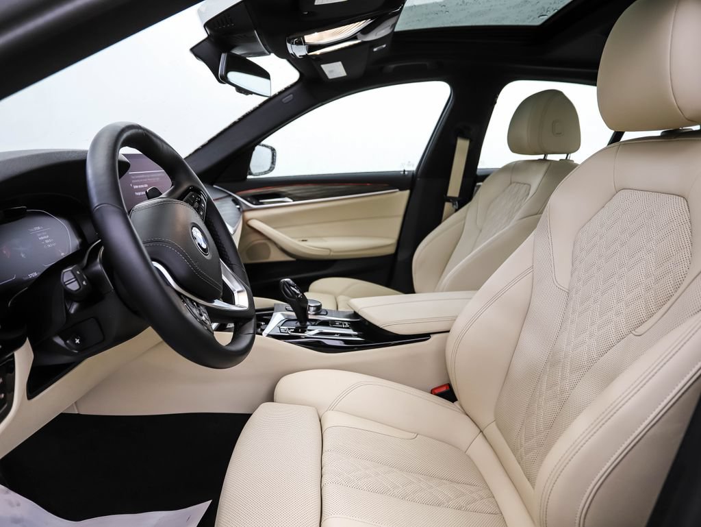Certified 2023 BMW 530i xDrive AWD/4WD image 11