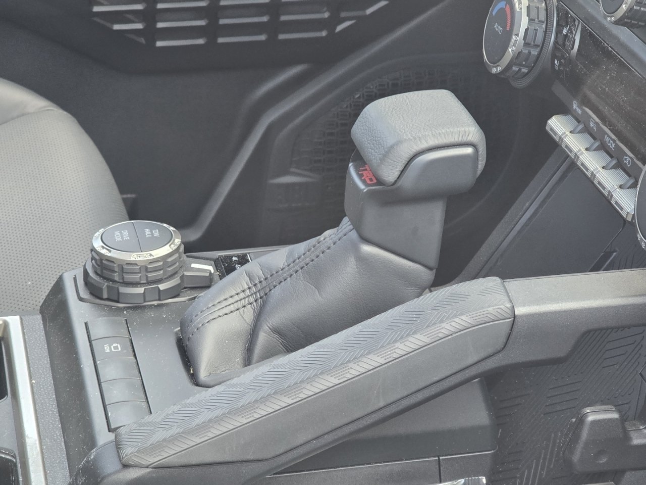 Used 2026 Toyota 4Runner TRD Sport Premium AWD/4WD image 13