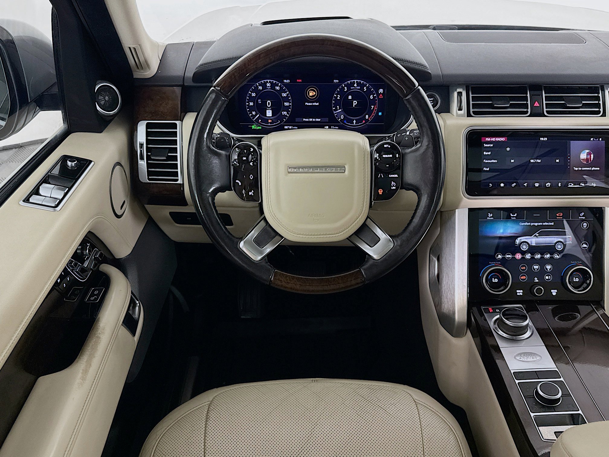 Used 2019 Land Rover Range Rover Long Wheelbase Supercharged AWD/4WD image 16