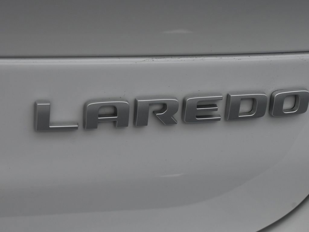 New 2025 Jeep Grand Cherokee L Laredo w/ Luxury Tech Group I image 24