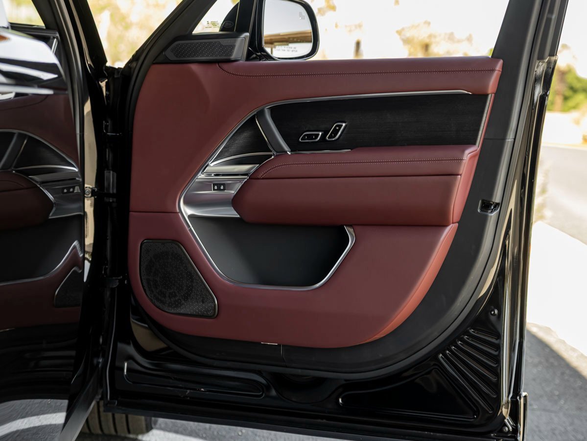 New 2025 Land Rover Range Rover Autobiography image 25