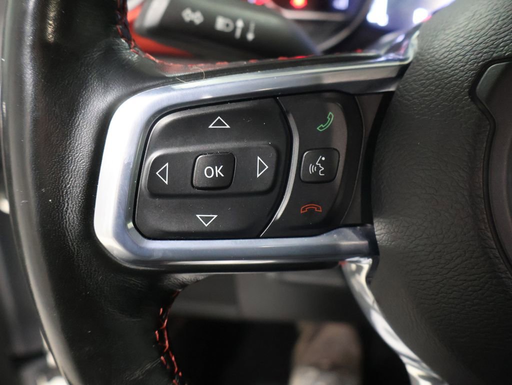 Certified 2020 Jeep Gladiator Rubicon w/ Cold Weather Group image 35