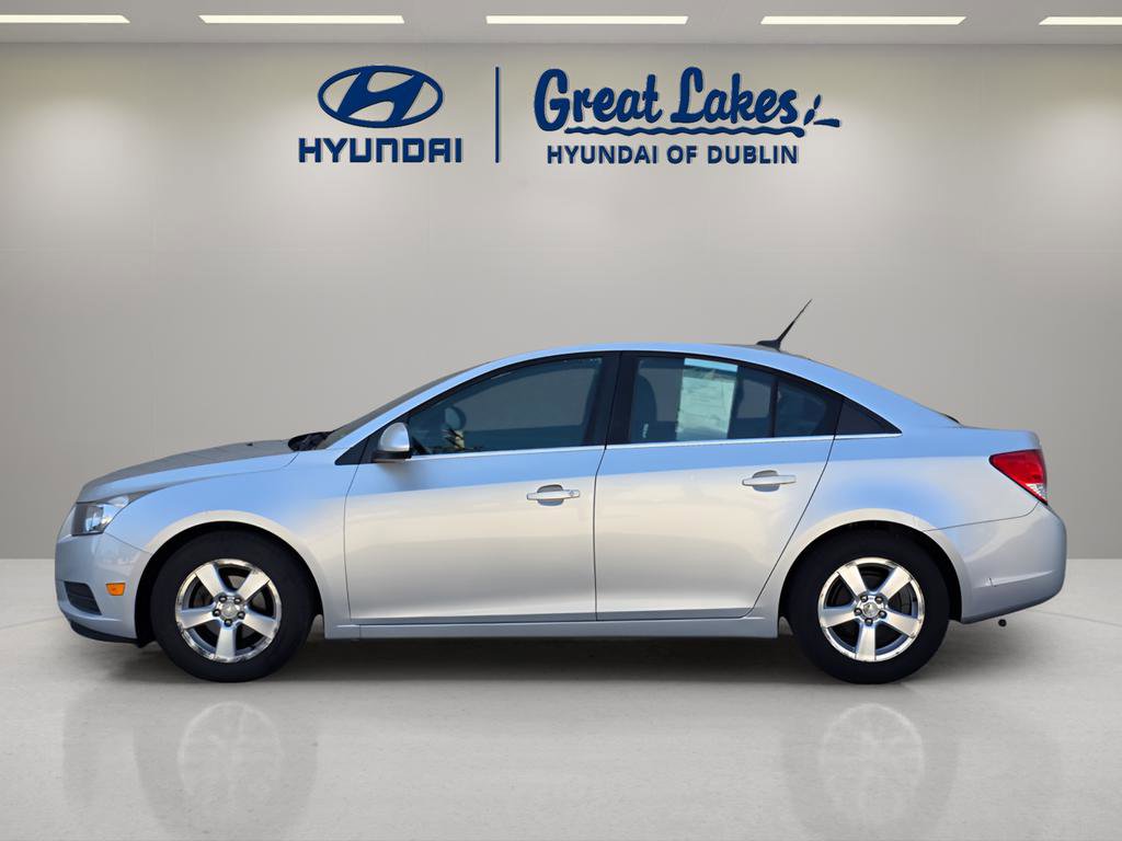 Used 2013 Chevrolet Cruze LT image 2