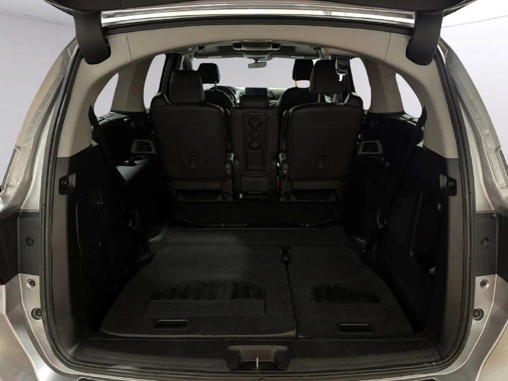 Used 2019 Honda Odyssey Elite image 32