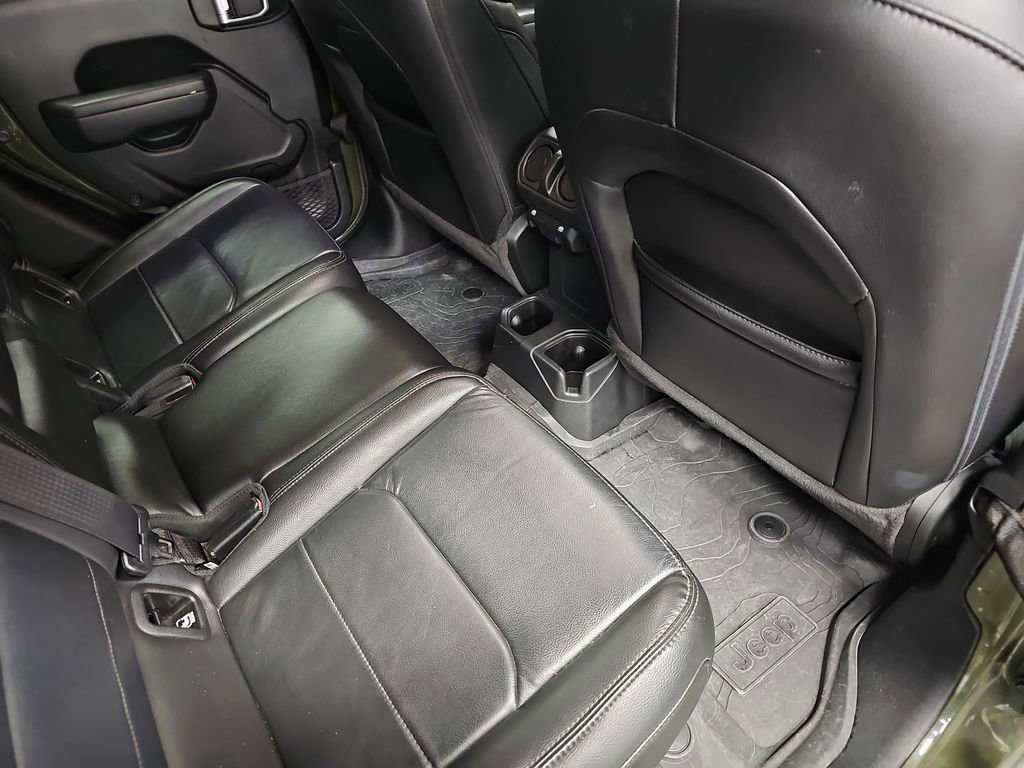 Used 2023 Jeep Gladiator Sport image 11