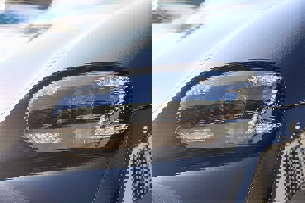 Used 2022 Porsche Taycan 4S image 7