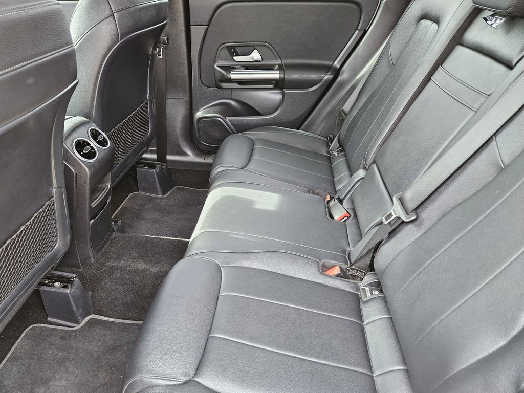 Used 2021 Mercedes-Benz GLA 250 image 29