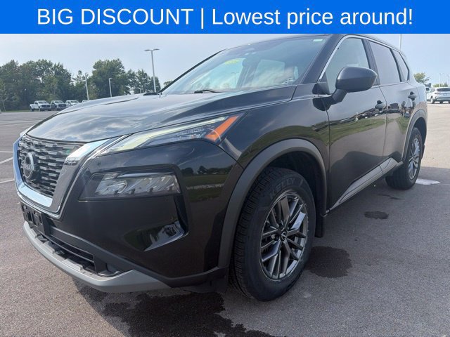 Used 2023 Nissan Rogue S AWD/4WD image 2