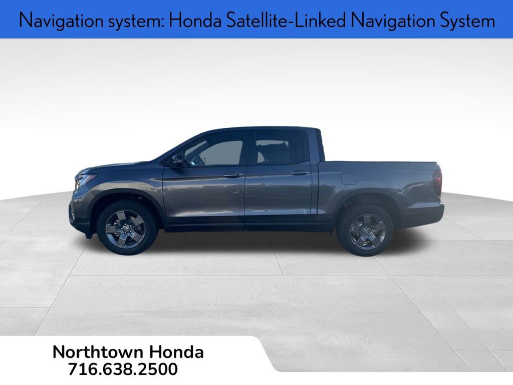 Used 2025 Honda Ridgeline TrailSport image 5