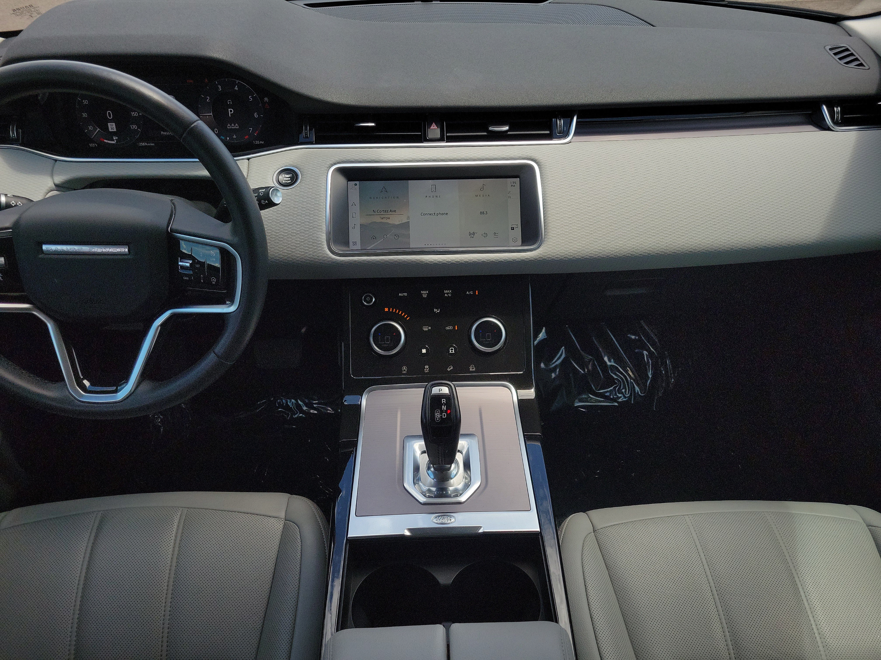 Used 2023 Land Rover Range Rover Evoque S AWD/4WD image 14