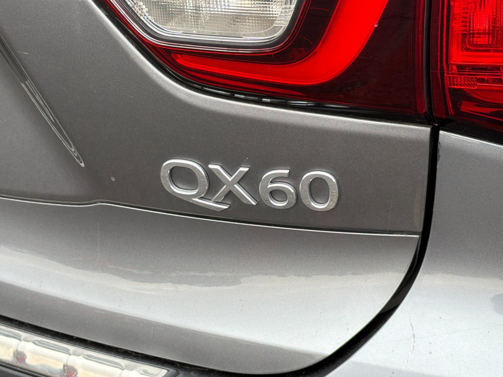 Used 2020 INFINITI QX60 Luxe w/ Sensory Package FWD image 42
