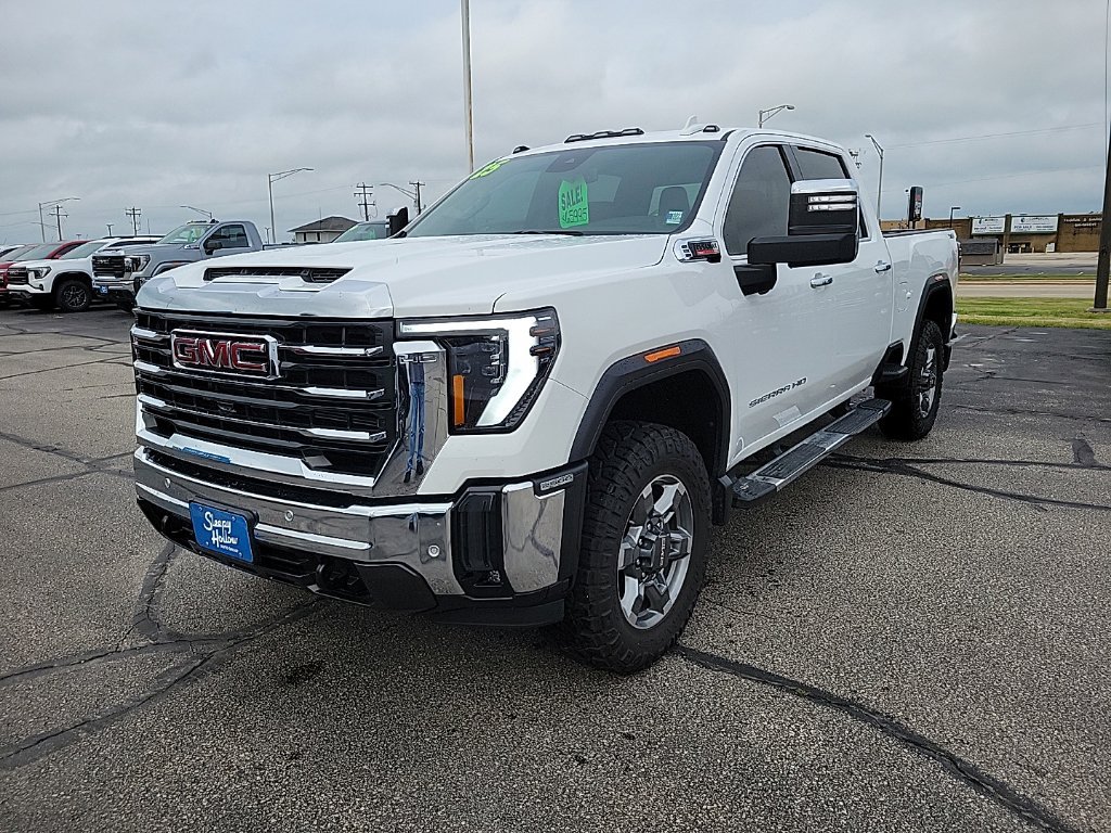 Used 2025 GMC Sierra 2500 SLT AWD/4WD image 1