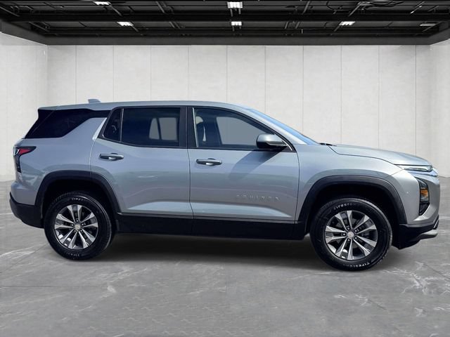 Used 2025 Chevrolet Equinox LT FWD image 4