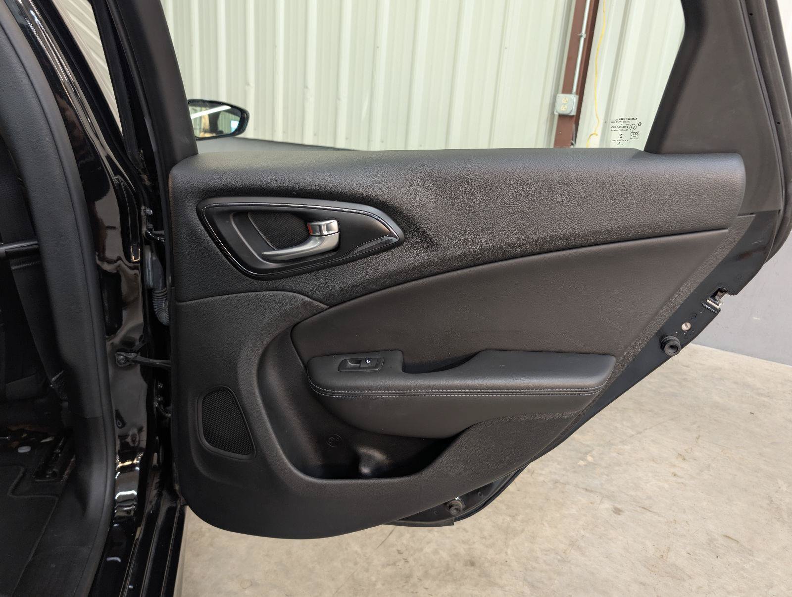 Used 2016 Chrysler 200 S w/ Navigation & Sound Group I AWD/4WD image 38