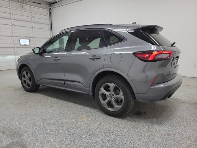 Used 2024 Ford Escape ST-Line w/ Tech Pack #1 AWD/4WD image 4