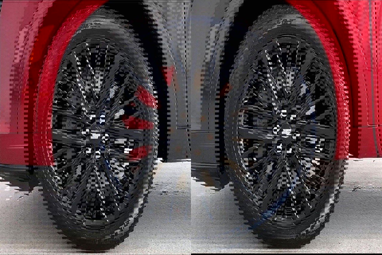 Used 2023 Cadillac XT6 Sport w/ Technology Package image 8