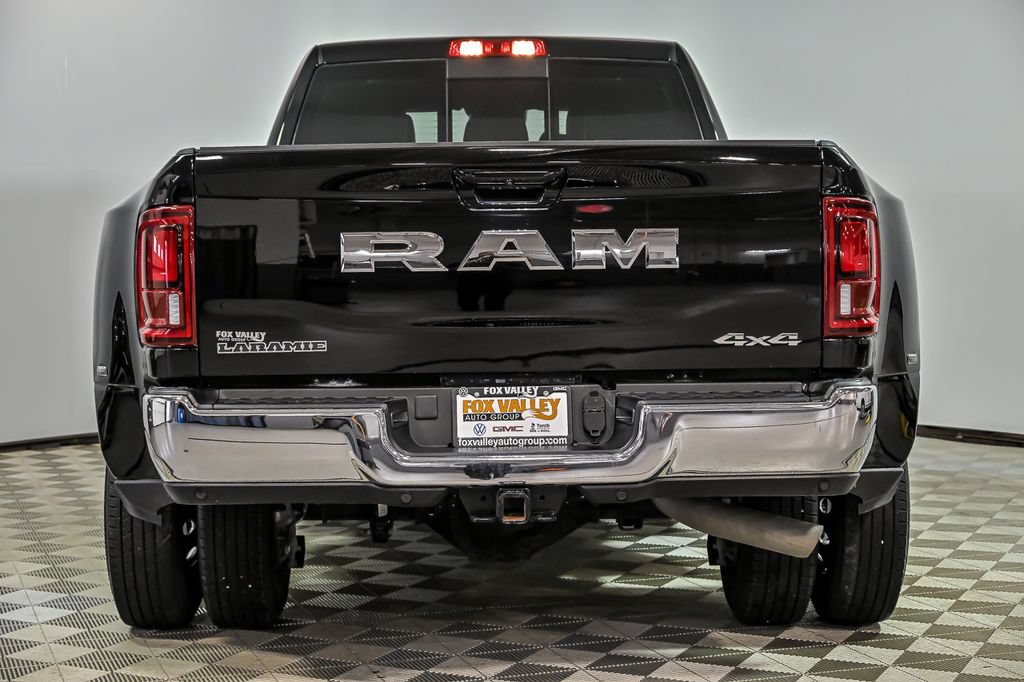Used 2025 RAM 3500 Laramie AWD/4WD image 7