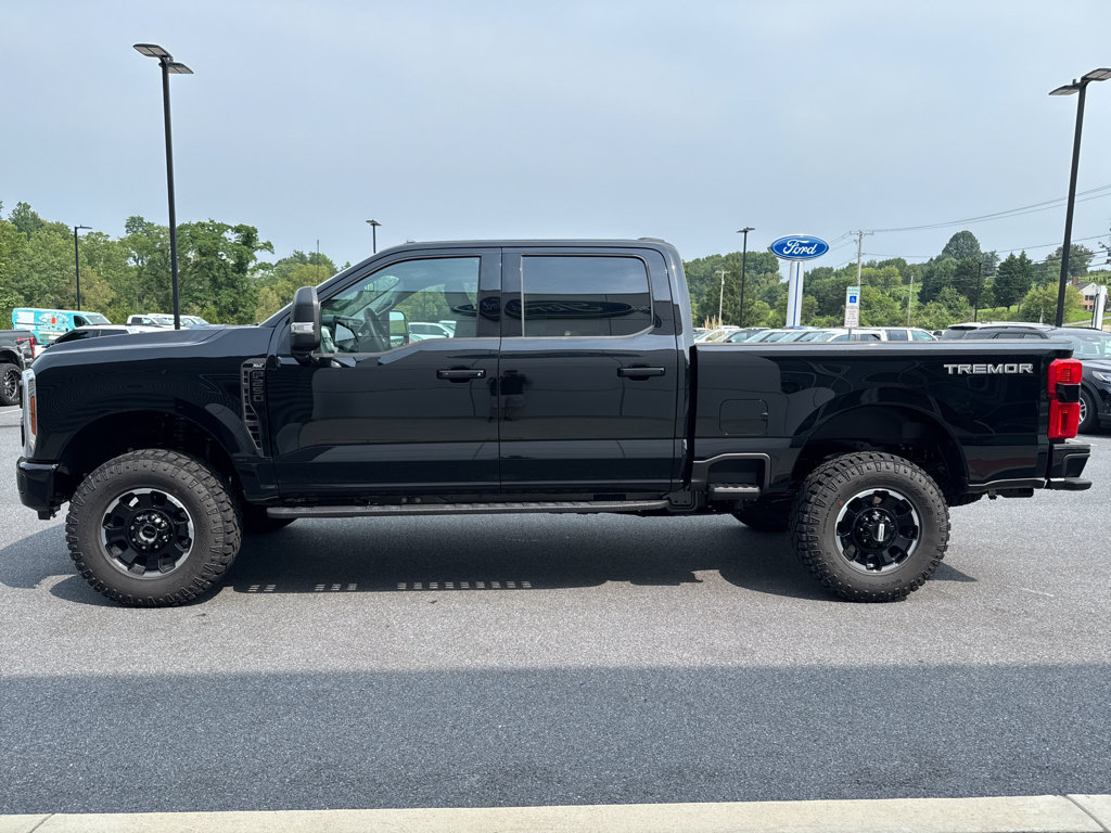 New 2026 Ford F250 XLT w/ XLT Premium Package AWD/4WD image 10