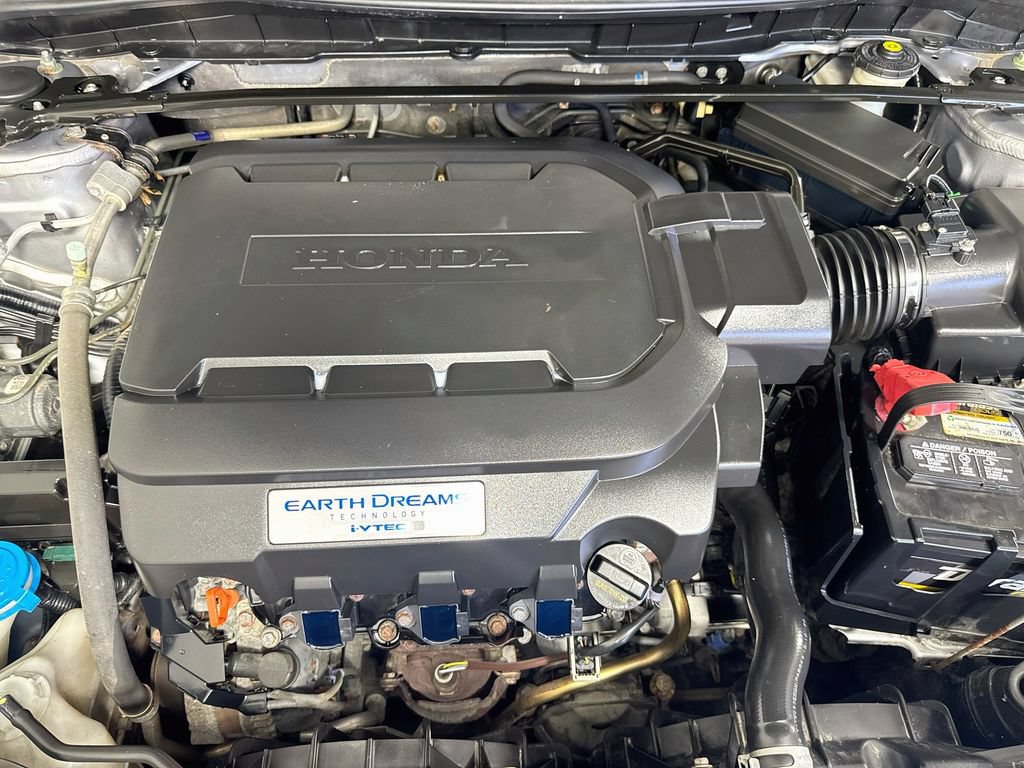 Used 2016 Honda Accord EX-L image 39