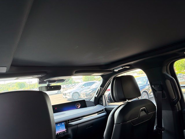New 2027 Lincoln Navigator Reserve w/ Jet Appearance Package AWD/4WD image 9